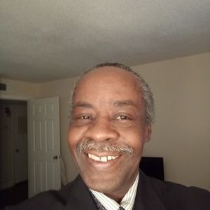 Meet your Posher, Lawrence